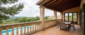 Exclusiva Finca Rústica con Gran Parcela Privada en Palma