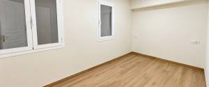 SE VENDE PISO REFORMADO EN AVENIDAS