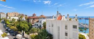 PENTHOUSE WITH VIEWS OF THE SEA, PORT, AND PALMA CATHEDRAL - Second line from the Promenade