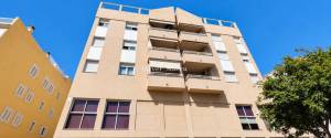 PENTHOUSE WITH VIEWS OF THE SEA, PORT, AND PALMA CATHEDRAL - Second line from the Promenade