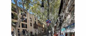 GROUND FLOOR TO RENOVATE IN THE HEART OF THE OLD TOWN