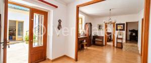 OPORTUNIDAD CASA MALLORQUINA EN SELVA CON PATIO-TERRAZA Y GARAJE PROPIO