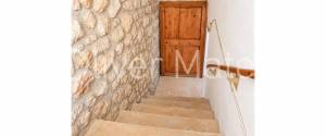 OPORTUNIDAD CASA MALLORQUINA EN SELVA CON PATIO-TERRAZA Y GARAJE PROPIO