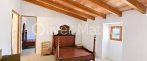 OPORTUNIDAD CASA MALLORQUINA EN SELVA CON PATIO-TERRAZA Y GARAJE PROPIO