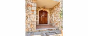 CHALET UNIFAMILIAR CON GARAGE, PISCINA Y JARDÍN EN SINEU