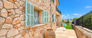 CHALET UNIFAMILIAR CON GARAGE, PISCINA Y JARDÍN EN SINEU