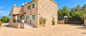 CHALET UNIFAMILIAR CON GARAGE, PISCINA Y JARDÍN EN SINEU