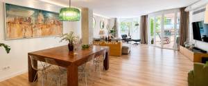 EXCLUSIVO PISO REFORMADO DE 250M² EN PLENO CENTRO DE PALMA CON PARKING