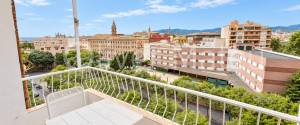 ESPECTACULAR PISO EN VENTA CON VISTAS EN AVENIDAS