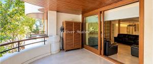 ELEGANCIA URBANA CON UNA ESPECTACULAR TERRAZA CUBIERTA EN PALMA