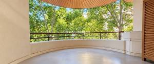 ELEGANCIA URBANA CON UNA ESPECTACULAR TERRAZA CUBIERTA EN PALMA